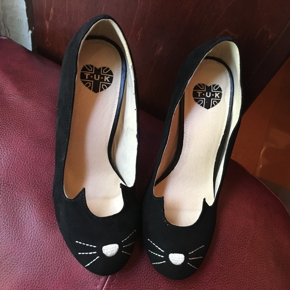 T.U.K SOPHISTICATED KITTY HEELS - Picture 3 of 5
